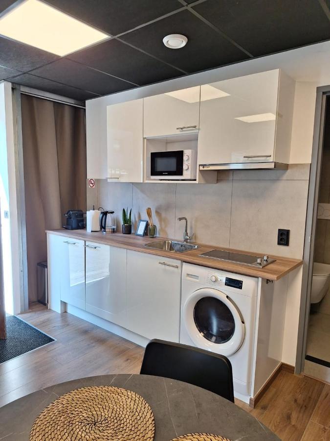 Beautiful Studio 14 F In Chic Neighborhood In Center Rotterdam Exteriör bild